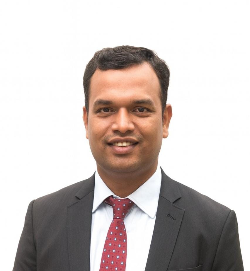 Dr. Sumit Aggarwal