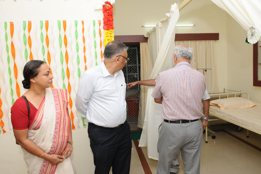 एनआईआईएसटी डिस्पेंसरी का उद्घाटन
