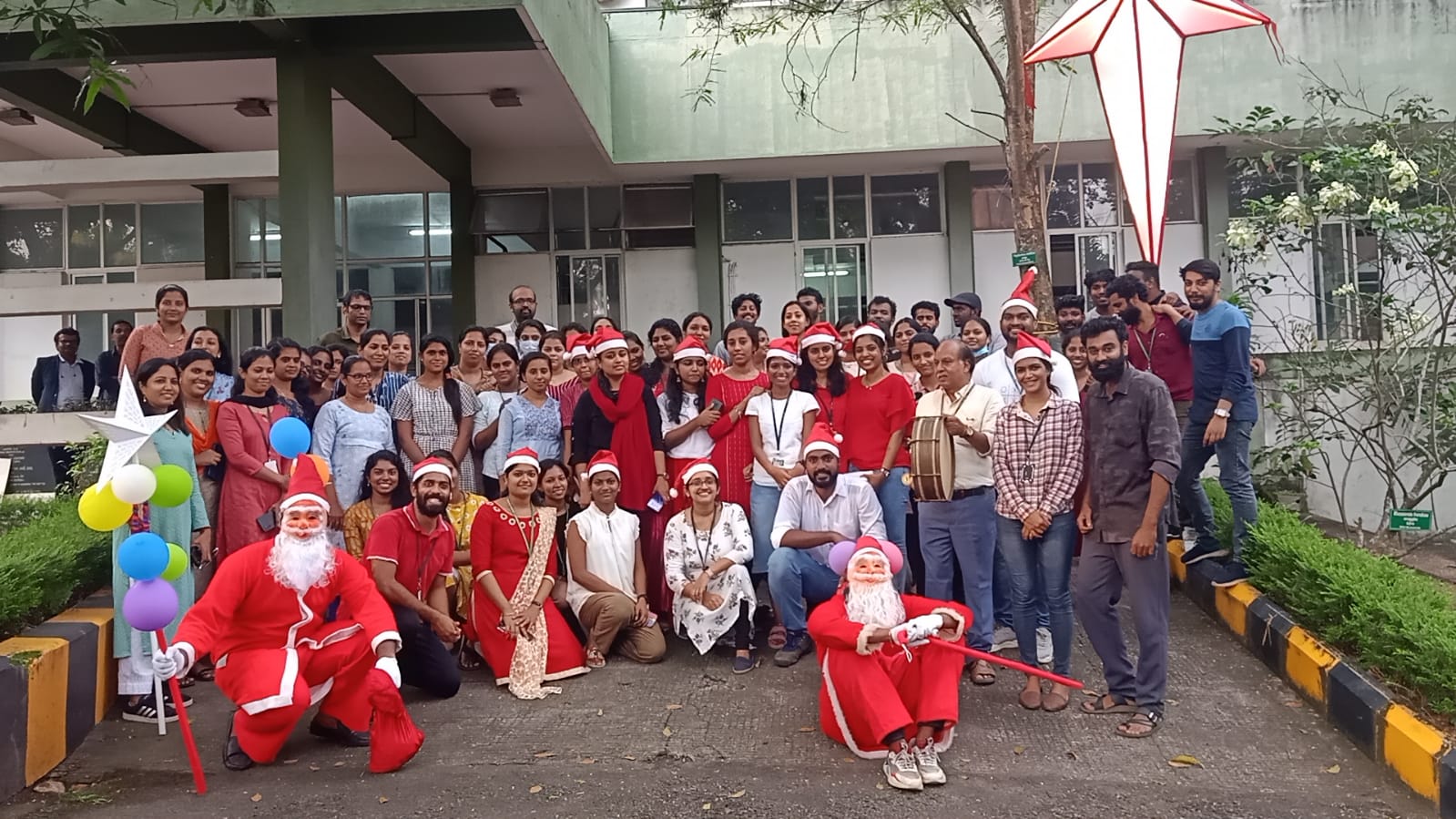 एनआईआईएसटी में क्रिसमस समारोह