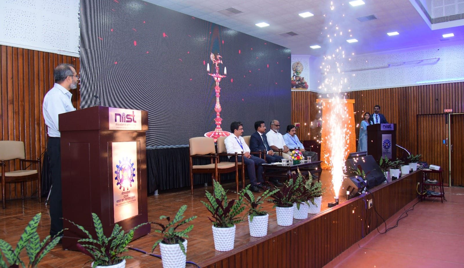 CSIR-NIIST-ൽ ജൈവ ഇന്ധന ഓഹരി ഉടമകളുടെ മീറ്റിംഗും സെന്റർ ഫോർ സസ്റ്റൈനബിൾ എനർജി ടെക്നോളജീസിന്റെ ഉദ്ഘാടനവും
