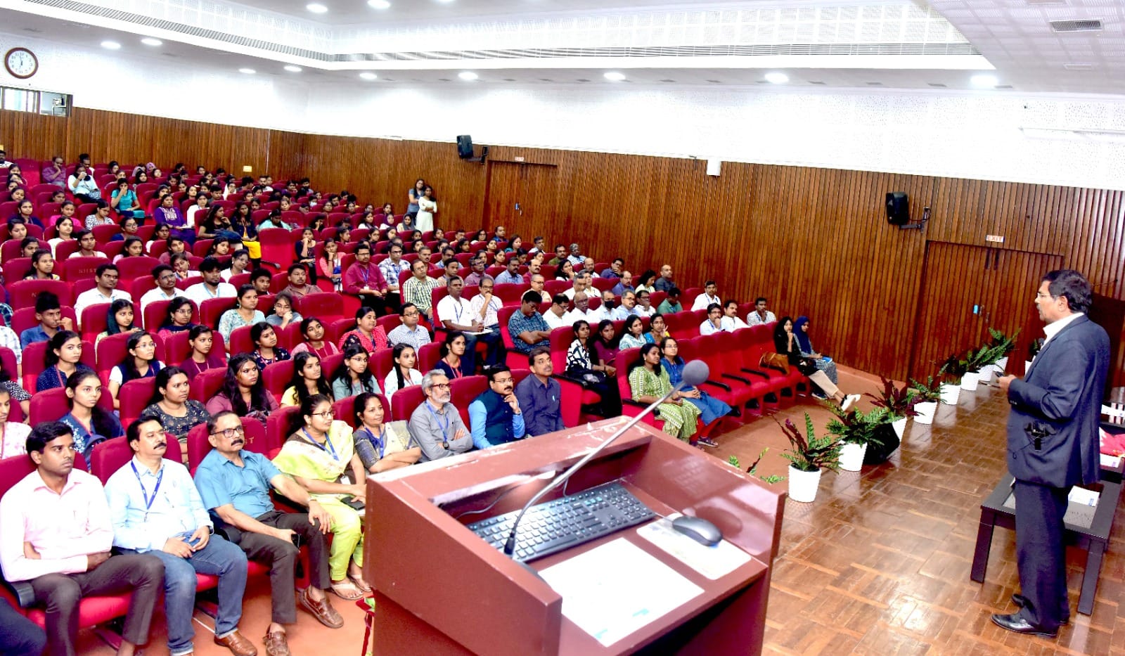 सीएसआईआर-एनआईआईएसटी में राष्ट्रीय विज्ञान दिवस समारोह
