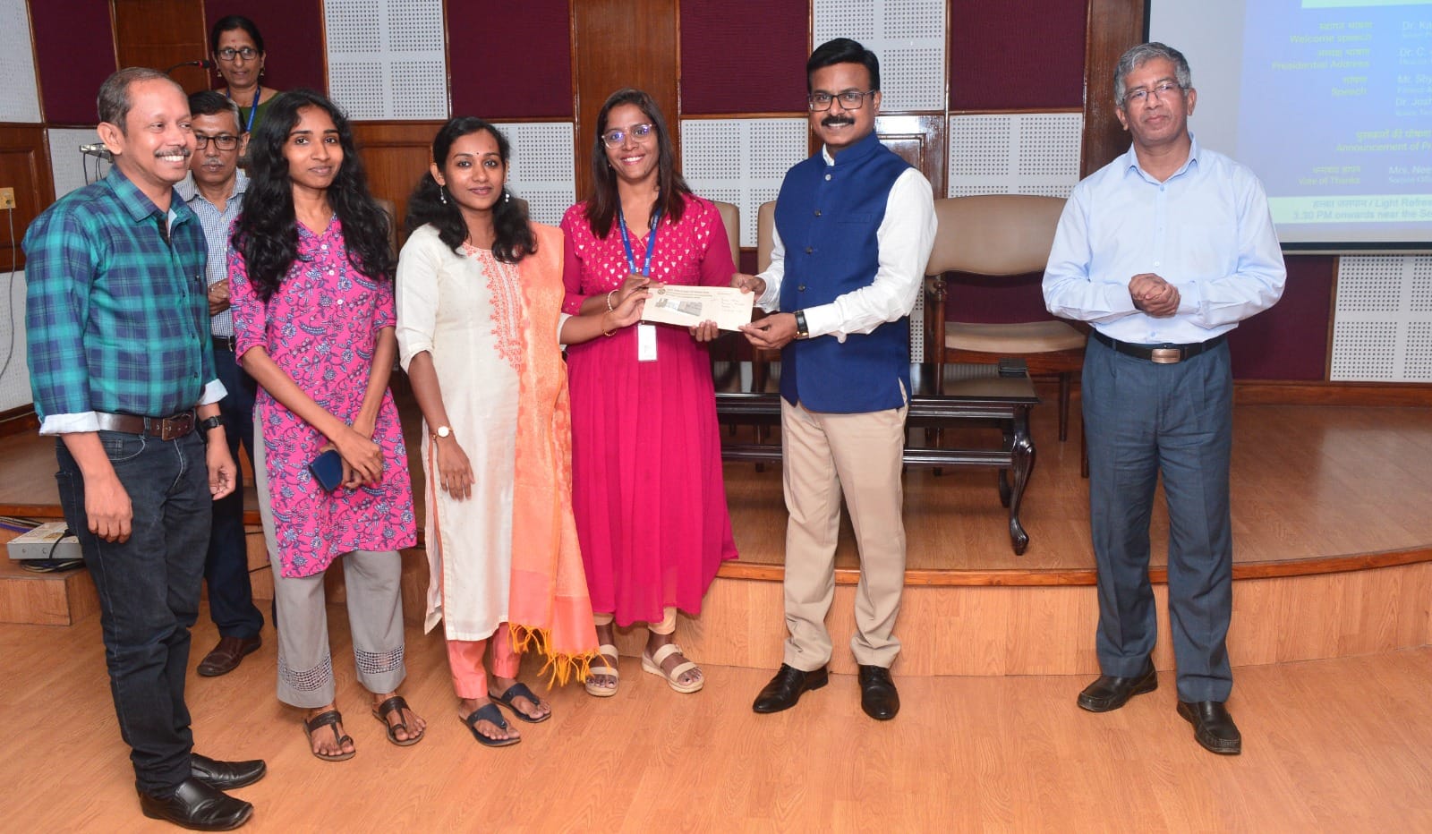 Valedictory function of Hindi Pakhwada celebrations at CSIR-NIIST