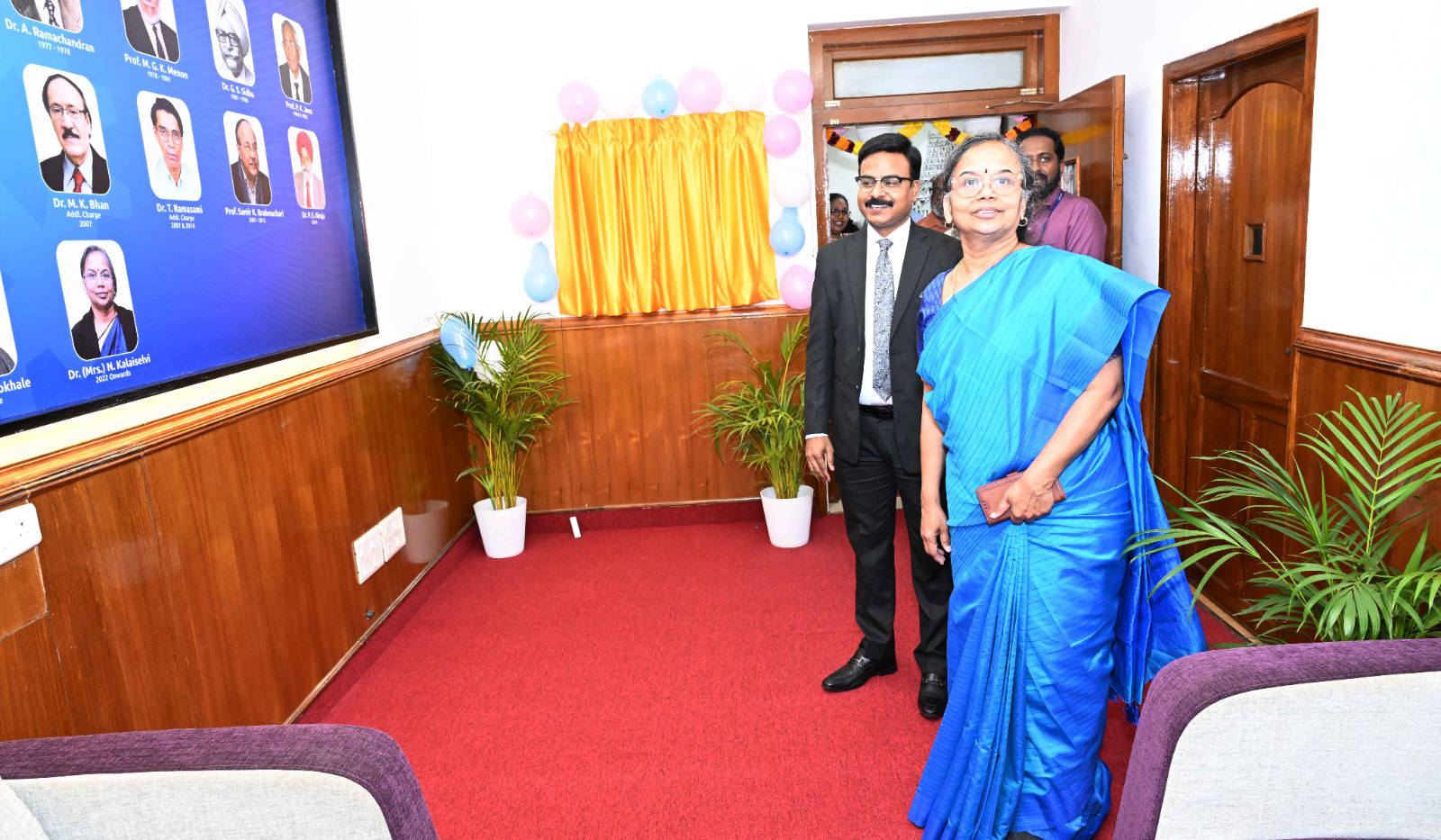 Dr. (Mrs.) N. Kalaiselvi, Secretary DSIR and DG CSIR, inaugurated the newly set-up VIP Lounge at CSIR-NIIST