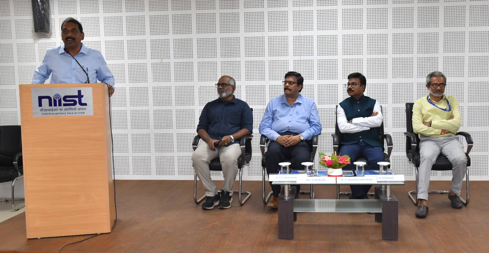 CSIR-NIIST Jigyasa, in partnership with TATA Elxsi CSR, conducted a one-day Career Guidance Workshop for students of Govt. Girls HSS, Malayinkeezhu.