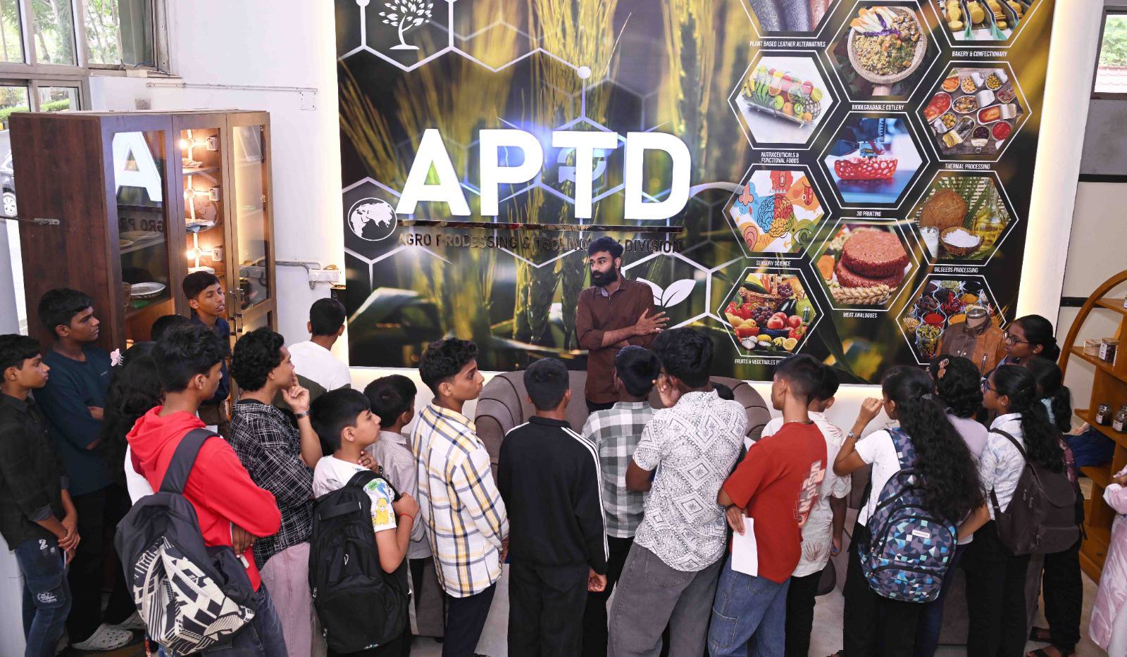 One Day as a Scientist program at CSIR-NIIST