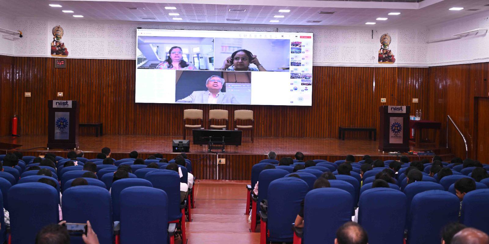 One Day as a Scientist program at CSIR-NIIST