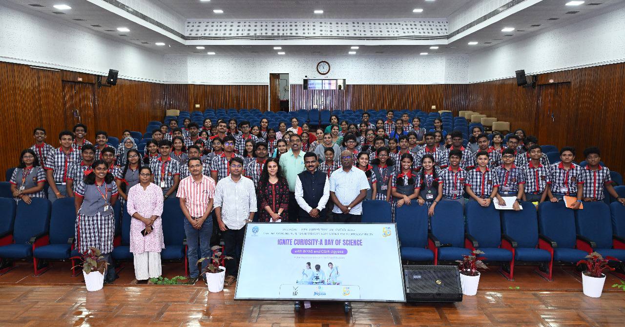 CSIR-JIGYASA & INYAS organized a Science Outreach Program at CSIR-NIIST on 23 Aug 2025